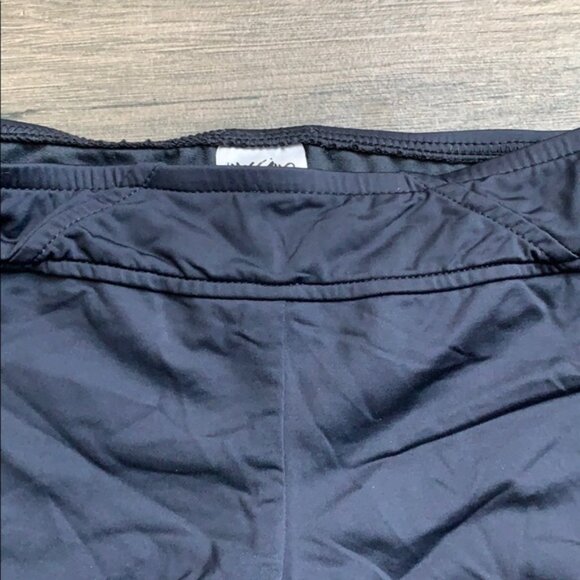 Mossimo workout shorts - Picture 2 of 4